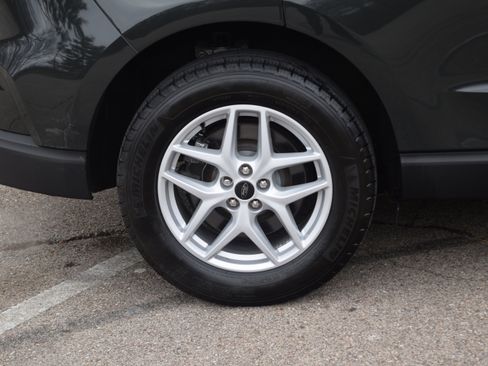 Used 2023 Ford Edge SEL image 27