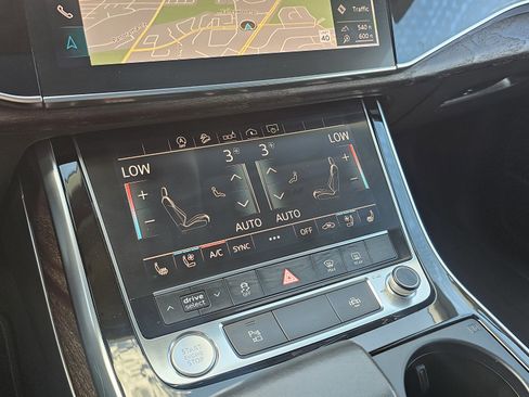 Used 2019 Audi Q8 Premium Plus image 38