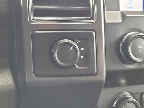 Used 2020 Ford F150 XLT image 13