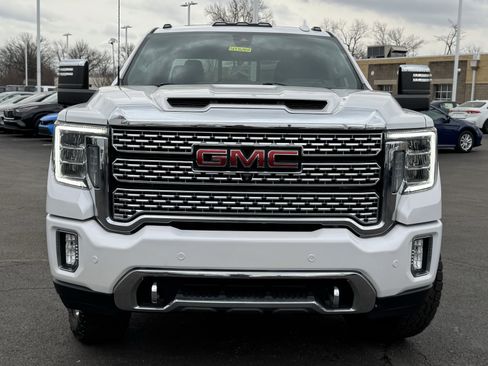 Used 2021 GMC Sierra 3500 Denali w/ Denali Ultimate Package image 18