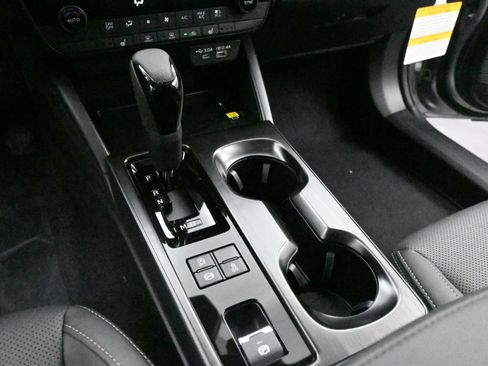 New 2026 Subaru Outback Limited AWD/4WD image 29