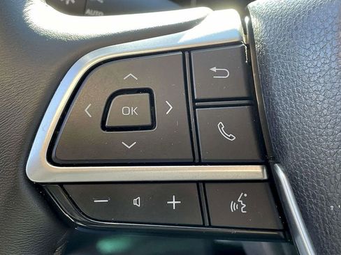 Used 2025 Toyota Grand Highlander FWD image 29