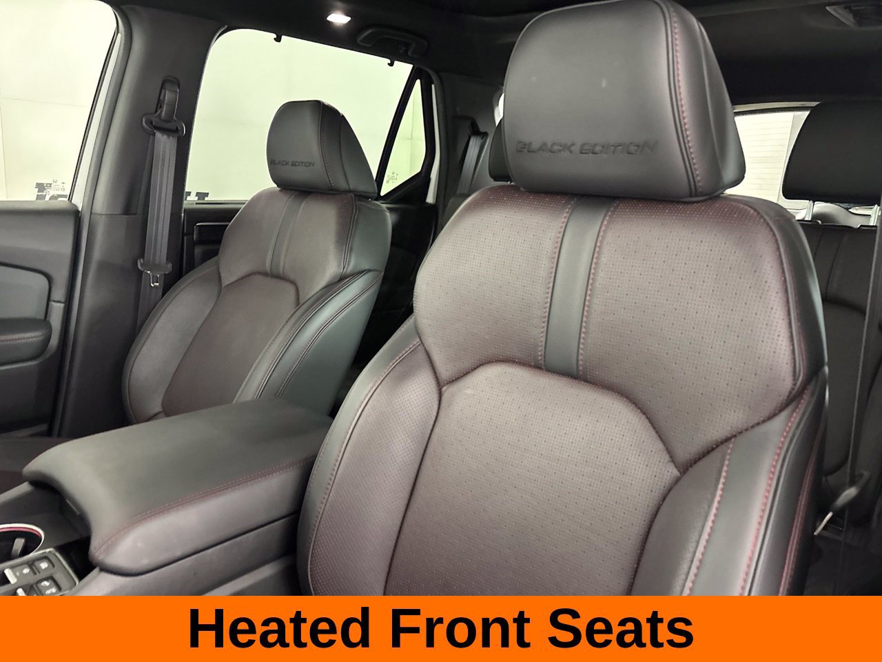Used 2025 Honda Pilot Black Edition image 15
