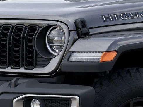 New 2025 Jeep Gladiator Sport image 10