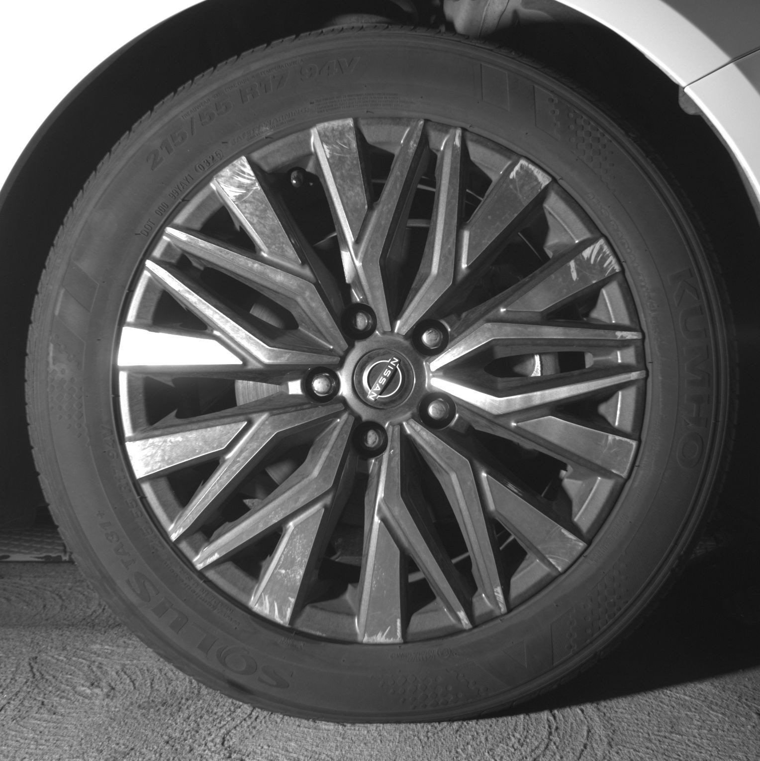 Used 2025 Nissan Altima 2.5 SV FWD image 15