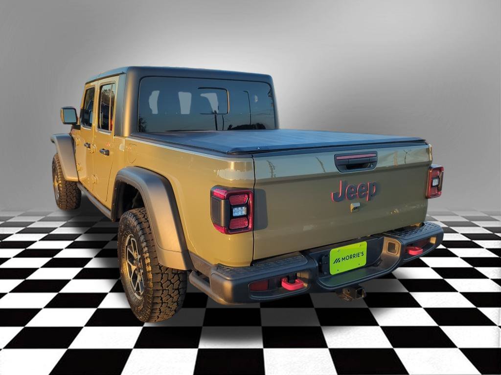 Used 2025 Jeep Gladiator Rubicon w/ Convenience Group AWD/4WD image 5