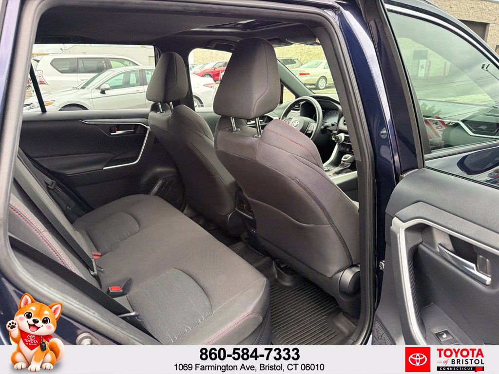 Used 2024 Toyota RAV4 SE w/ Weather & Moonroof Package AWD/4WD image 38