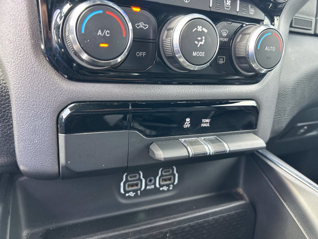 Used 2024 RAM 1500 Laramie RWD image 38