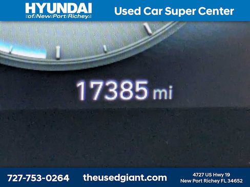 Used 2024 Hyundai Elantra SEL FWD image 29