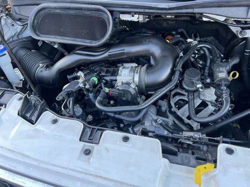 Used 2023 Ford Transit 350 XLT image 27