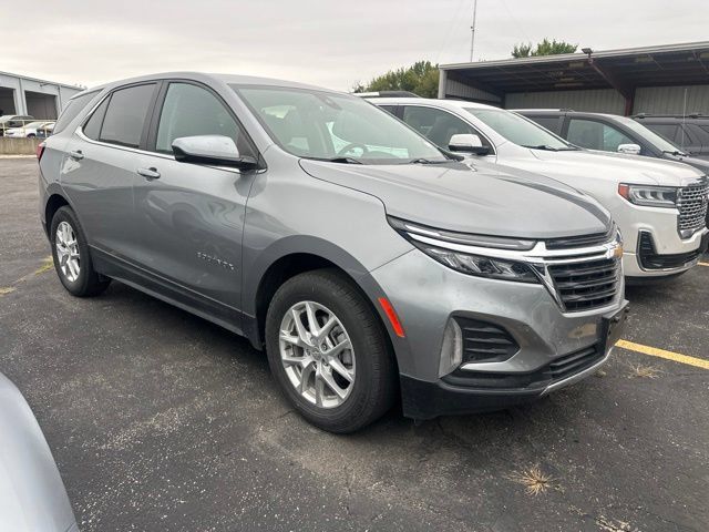 Used 2024 Chevrolet Equinox LT FWD image 7