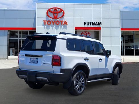 Used 2026 Toyota Land Cruiser w/ Premium Package AWD/4WD image 4