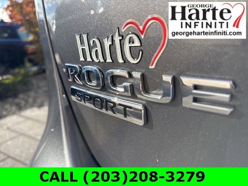 Used 2022 Nissan Rogue Sport SL image 29