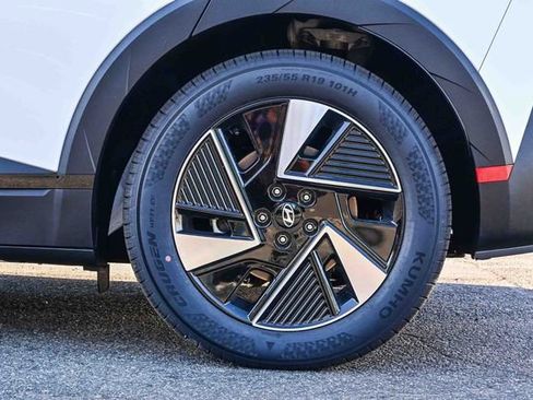 New 2026 Hyundai Ioniq 5 SEL image 10