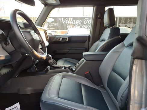 Used 2024 Ford Bronco Outer Banks image 14