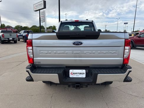Used 2022 Ford F350 XL w/ Power Equipment Group AWD/4WD image 4