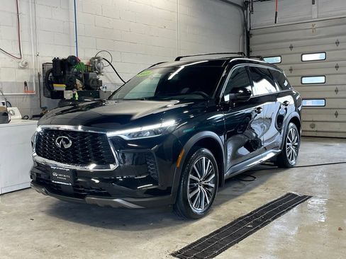 Certified 2025 INFINITI QX60 Autograph w/ Cargo Package AWD/4WD image 2