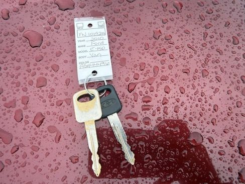 Used 2010 Ford E-150 and Econoline 150 image 14