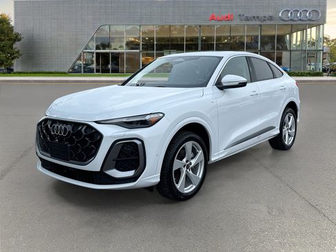 New 2025 Audi Q5 Premium Plus image 7