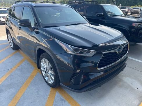 Used 2020 Toyota Highlander Limited AWD/4WD image 19