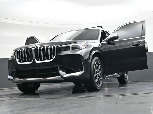 Used 2024 BMW X1 xDrive28i w/ Technology Package AWD/4WD image 39
