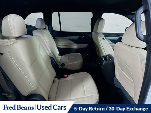 Used 2026 Buick Enclave Preferred AWD/4WD image 36