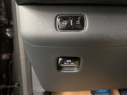New 2026 Lincoln Navigator Black Label AWD/4WD image 24