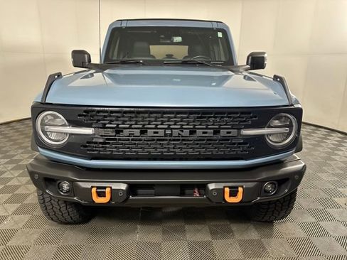 Used 2022 Ford Bronco Badlands w/ Sasquatch Package image 8