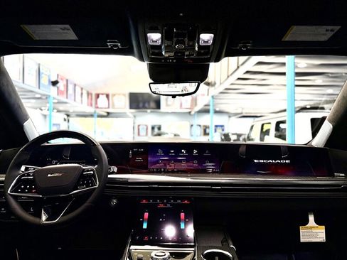 Used 2026 Cadillac Escalade V w/ LPO, Floor Liner Package image 8