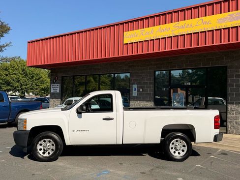 Used 2013 Chevrolet Silverado 1500 W/T image 2