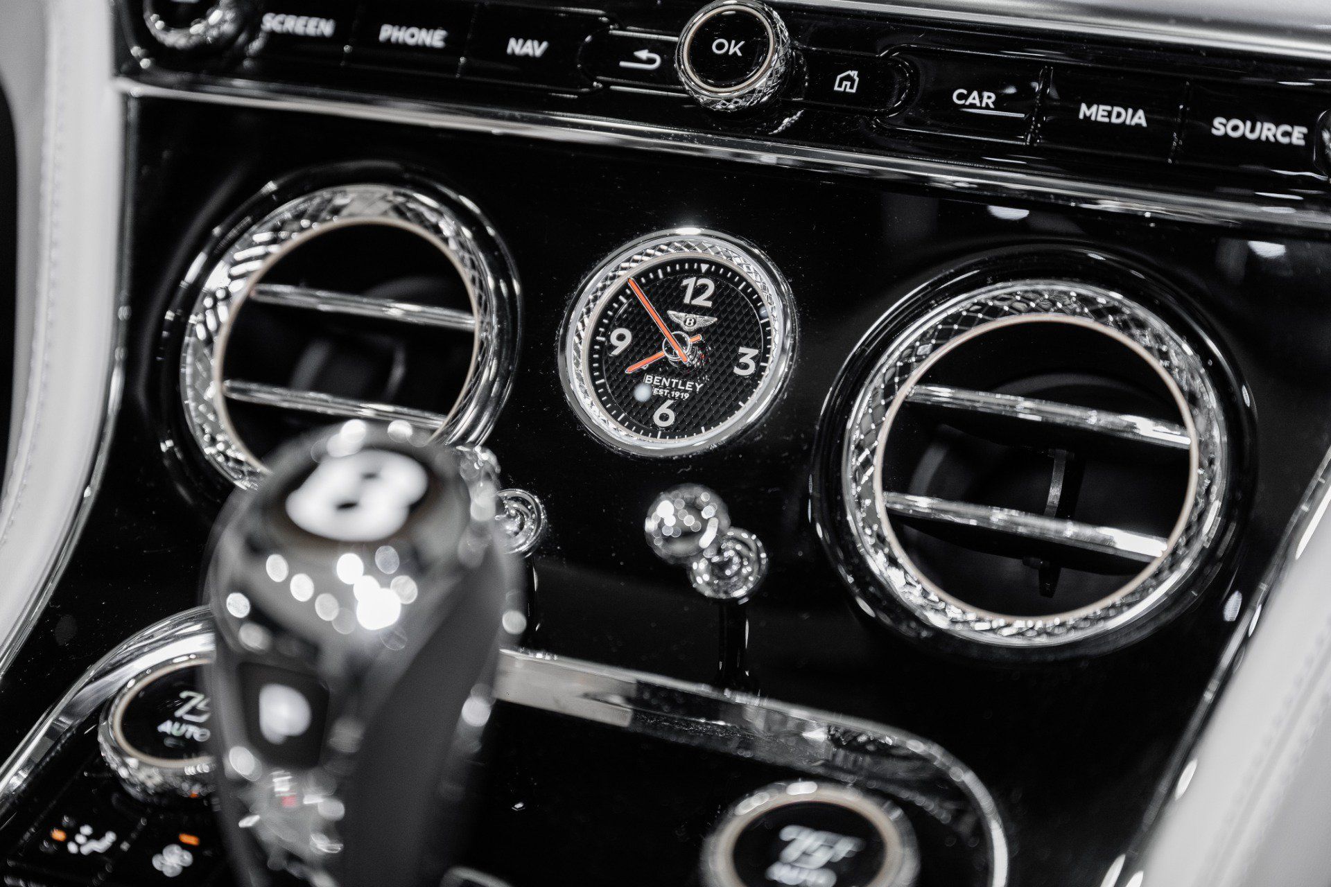 Certified 2020 Bentley Continental GT AWD/4WD image 34