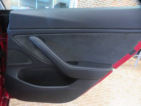 Used 2020 Tesla Model 3 Long Range image 21