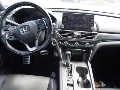 Used 2021 Honda Accord Sport image 13