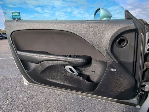 Used 2023 Dodge Challenger SXT image 10