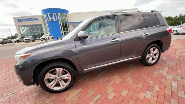 Used 2013 Toyota Highlander Limited FWD image 6