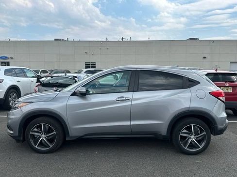 Certified 2022 Honda HR-V EX image 2