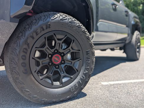 Used 2024 Toyota Tacoma TRD Pro AWD/4WD image 35