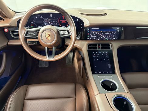 Used 2024 Porsche Taycan 4S w/ Premium Package AWD/4WD image 27
