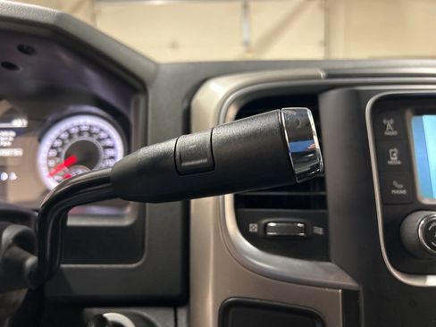 Used 2016 RAM 2500 SLT image 23