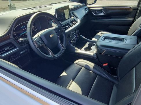 Used 2023 Chevrolet Tahoe High Country w/ Premium Package 2 image 10