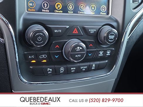 Used 2018 Jeep Grand Cherokee Overland AWD/4WD image 19