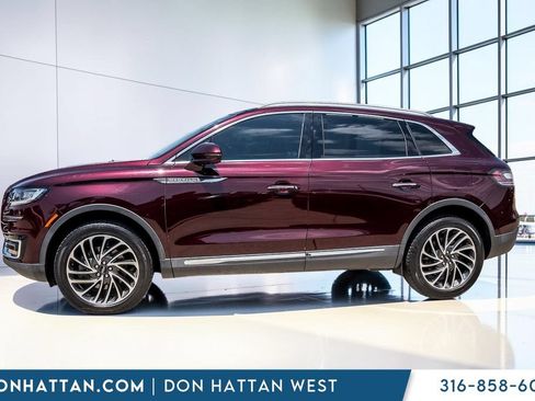 Used 2020 Lincoln Nautilus Reserve AWD/4WD image 2