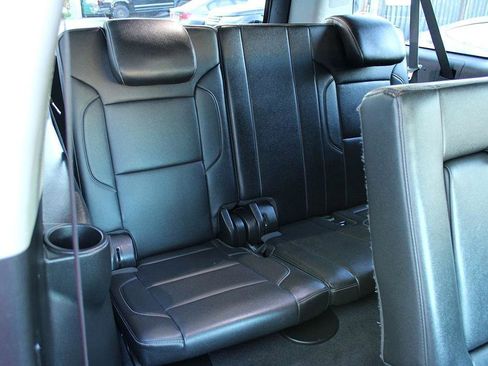 Used 2019 GMC Yukon XL SLT w/ Open Road Package image 19