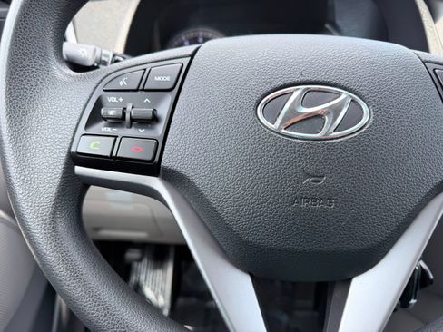 Used 2017 Hyundai Tucson Eco w/ Cargo Package AWD/4WD image 33