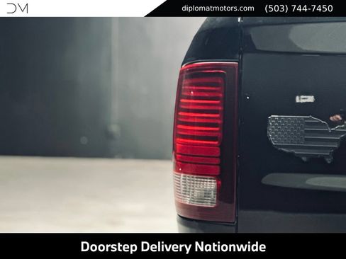 Used 2016 RAM 3500 Laramie w/ Sport Appearance Group AWD/4WD image 15