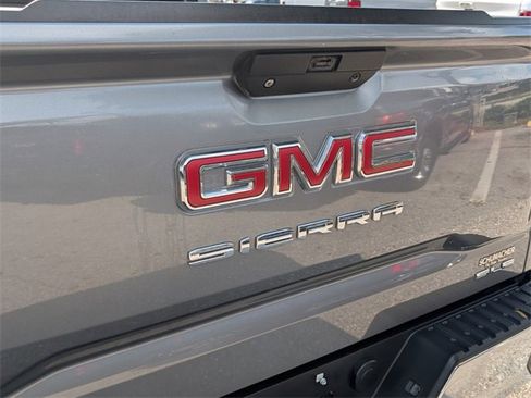 Used 2020 GMC Sierra 1500 SLE w/ SLE Value Package image 15