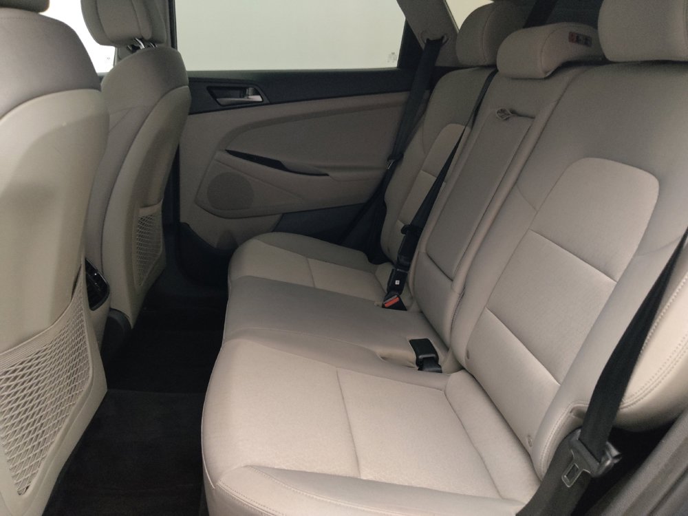 Used 2018 Hyundai Tucson Value w/ Cargo Package FWD image 18