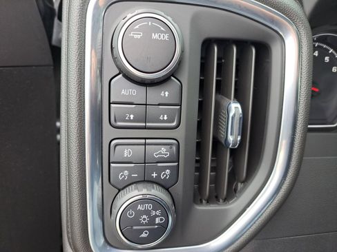 Certified 2022 Chevrolet Silverado 1500 LTZ image 34