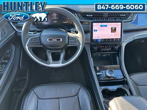 Used 2022 Jeep Grand Cherokee Limited 4xe w/ Luxury Tech Group II image 15