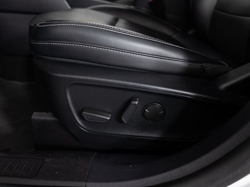Used 2020 Ford Escape SEL AWD/4WD image 16